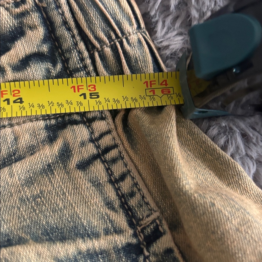 Free People  Women's Jeans Barrel Leg size medium - Picture 6 of 9